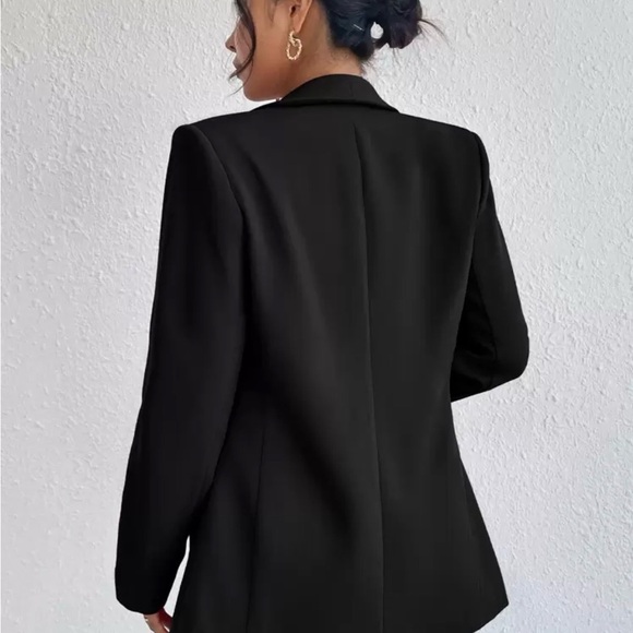 SHEIN Black Open-Front Tailored Blazer - Picture 2 of 3